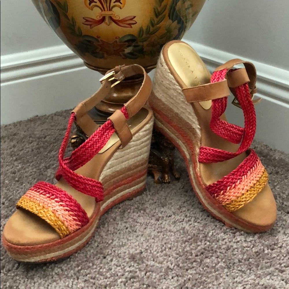 Ivanka Trump espadrilles